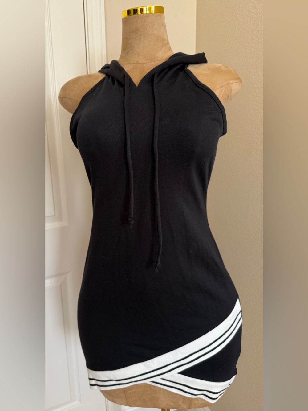 Black Sleeveless Hooded Tank Top with White Stripe Accent VENUS medium
